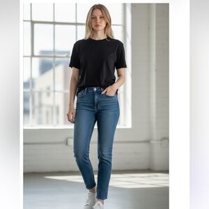 Abercrombie & Fitch Blue High Rise  Simone Slim Jeans size 28 / 6L